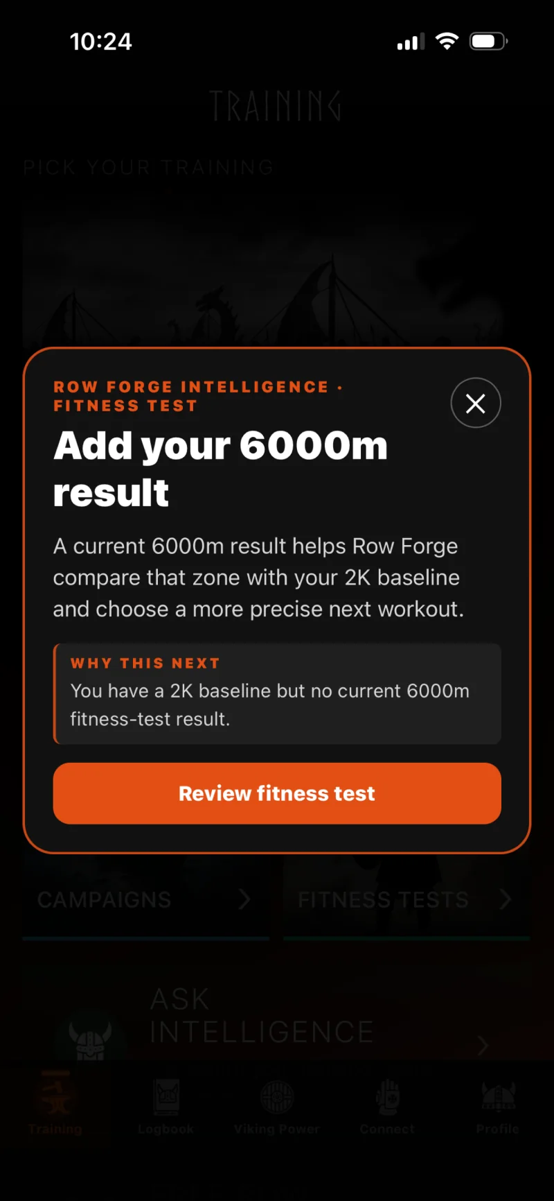 Row Forge Intelligence recomienda una prueba de condición física de 6000m y explica cómo se basa en una línea de base de 2K existente